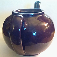 2005 Commemorative 2005_Teapot_With_Lid_And_Label_sh